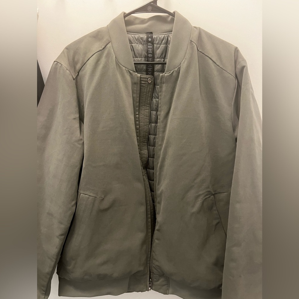 Mens Lululemon reversible bomber